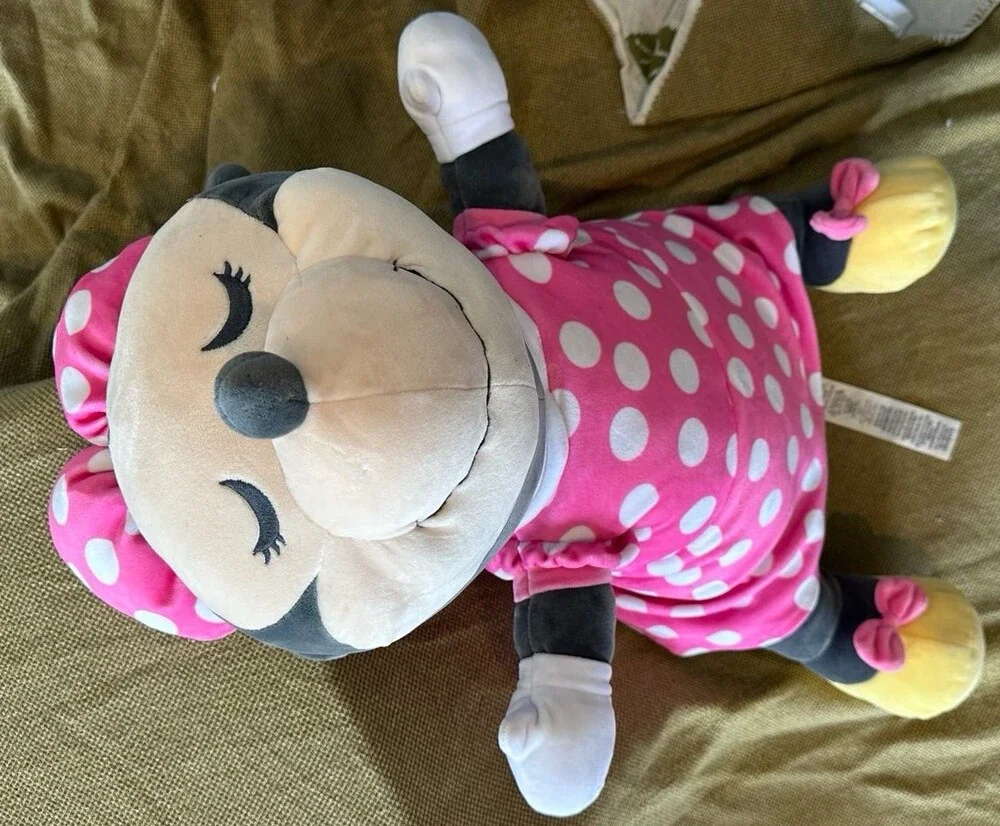 Disney Minnie Mouse Cuddleez plush toy.